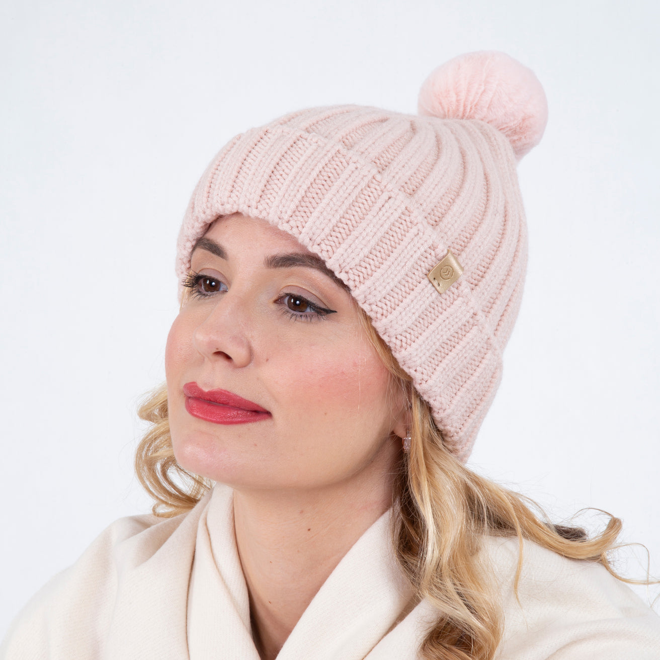Bonnet Femme à pompon torsades Rose