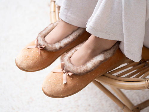 FEMME-Chaussons-chauds-AH25