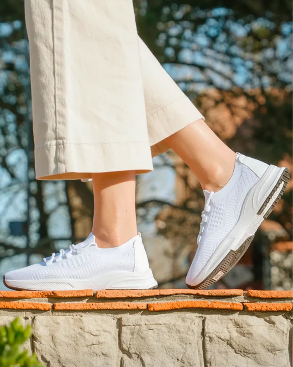 Baskets Confort Femme slip-on à lacets Blanc - Isotoner
