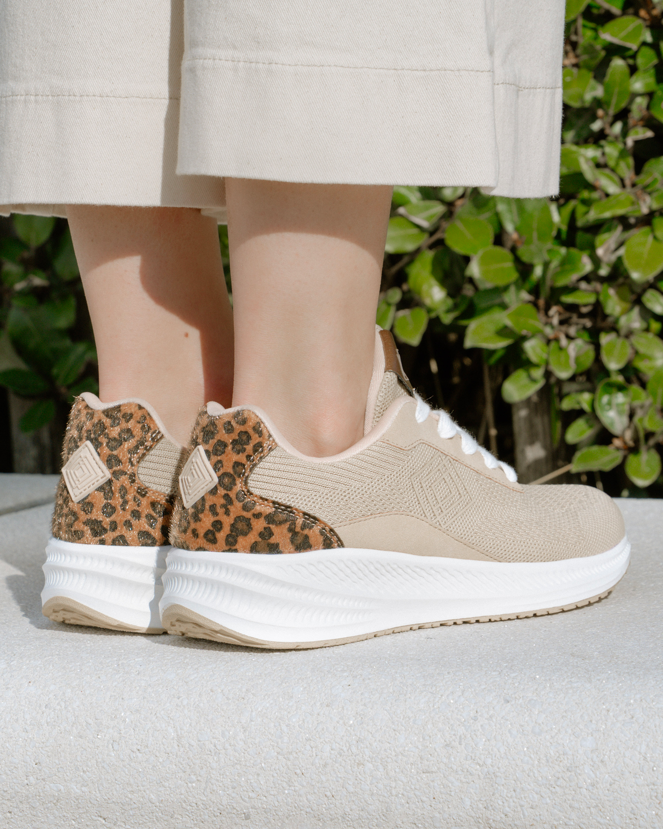 Baskets Femme Confort Beige/Léopard