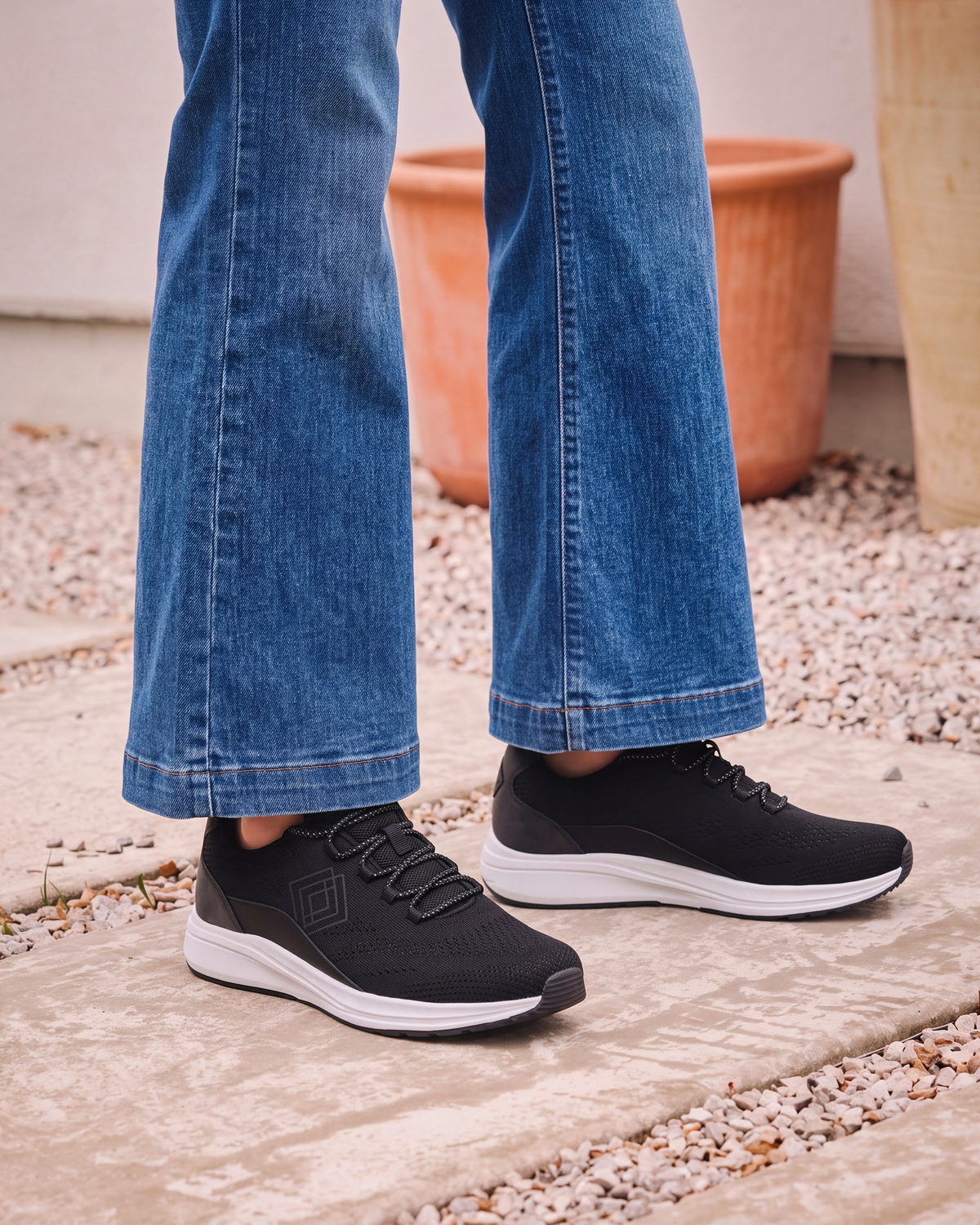 Baskets Femme Confort lacets Noir