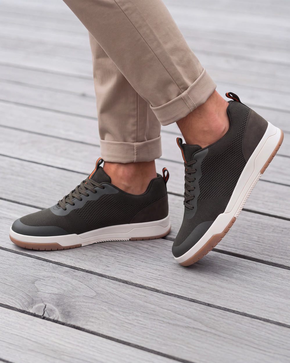 Baskets Homme à lacets Kaki - Isotoner