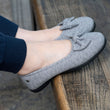 Chaussons ballerines Femme Gris nœud irisé
