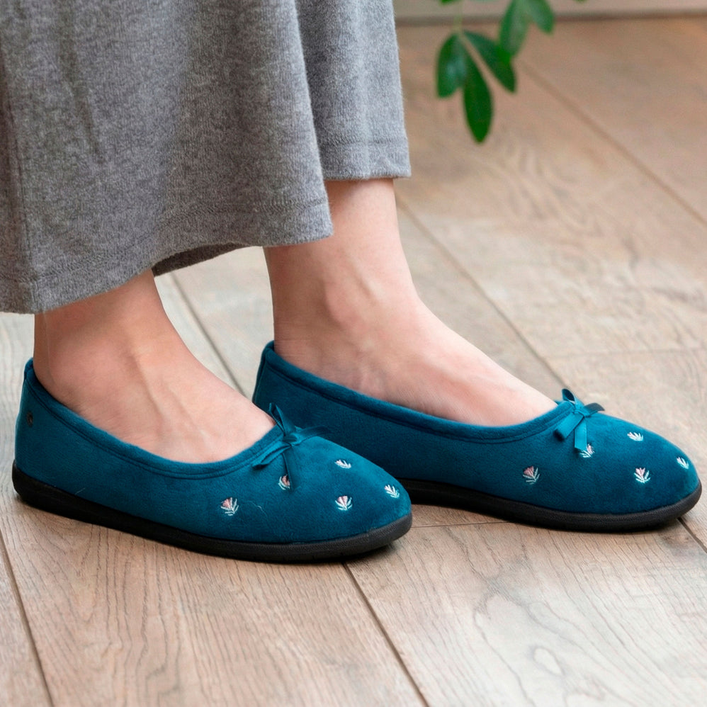 Chaussons ballerines Femme Bleu canard fleurs - Isotoner