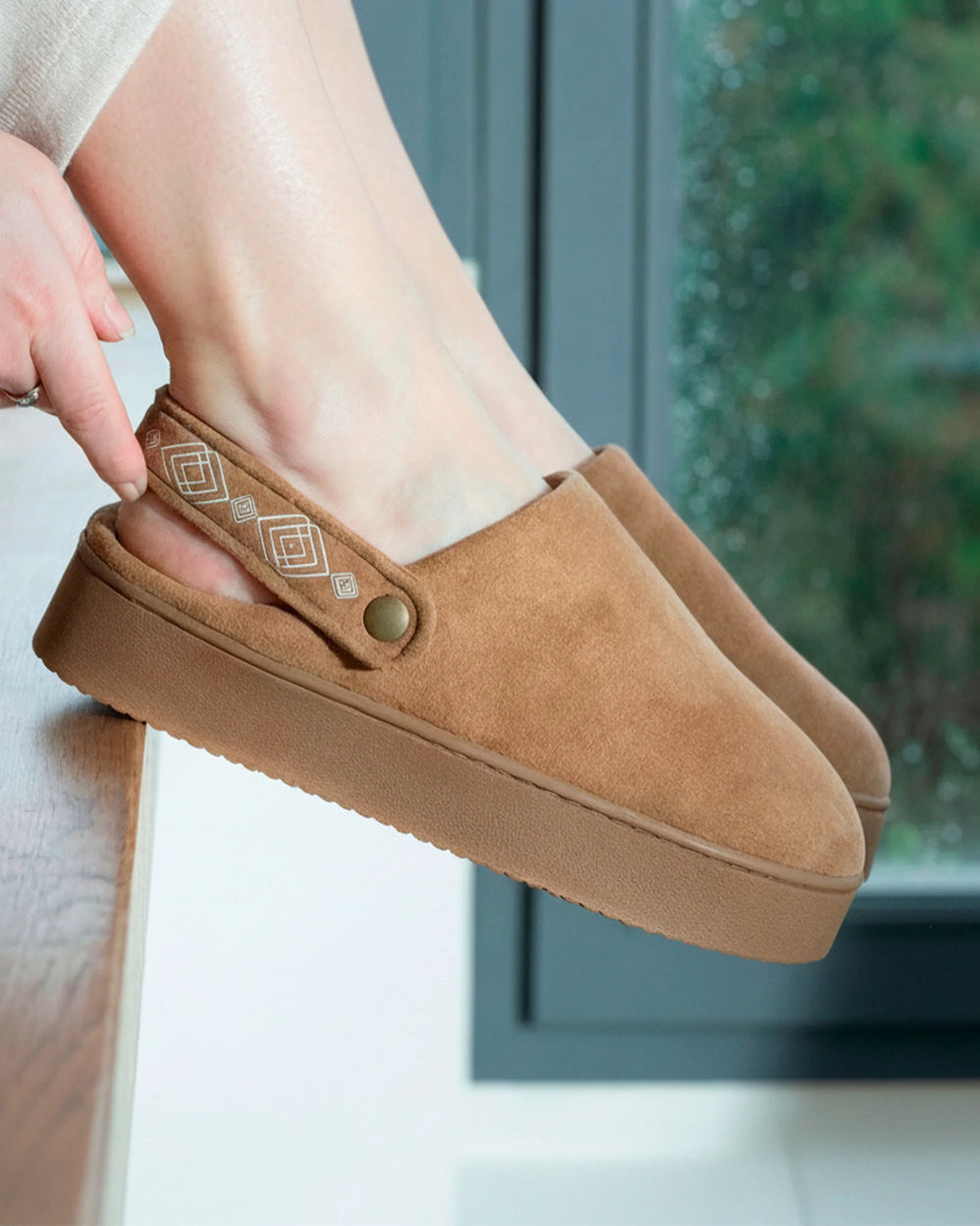 Chaussons mules plateforme Femme bride Camel - Isotoner