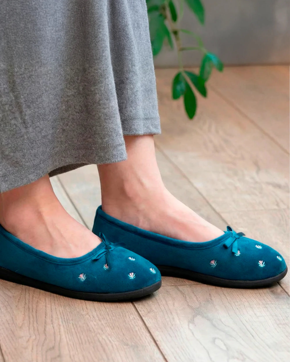 Chaussons ballerines Femme Bleu canard fleurs - Isotoner